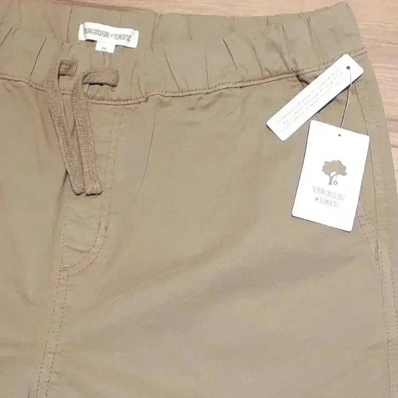 Tucker +Tate Shorts NWT From Nordstrom - Picture 2 of 6